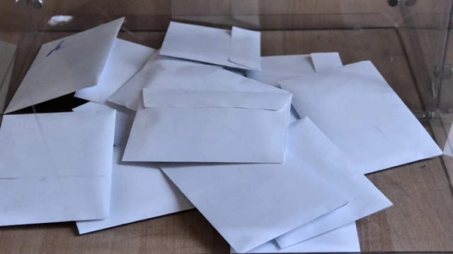 Η απόλυτη ανατροπή – Εκλογές του… χρόνου μετά τις νέες δημοσκοπήσεις!
