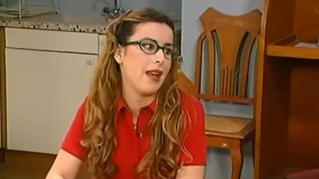 Αποσύρθηκε και έγινε αγνώριστη: Η Ματίνα του «Κωνσταντίνου & Ελένης» 22 χρόνια μετά!