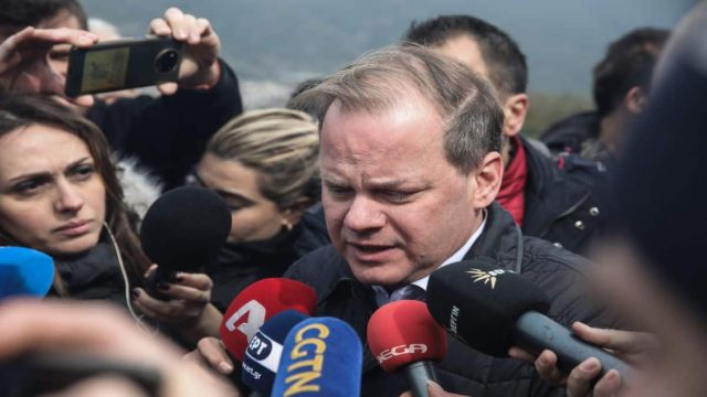 Τραγωδία στα Τέμπη: Ξανά υποψήφιος στις εκλογές ο Κώστας Καραμανλής! (Video)