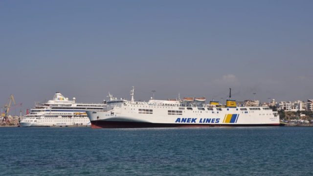 Μήλος: Συναγερμός στο πλοίο «Κρήτη ΙΙ» – Μηχανική βλάβη μεσοπέλαγα, αγωνία για 167 επιβάτες