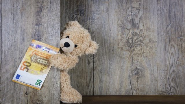 Θεραπευτείτε για τα πάντα με 50€… Το ανέκδοτο της ημέρας (4/3)