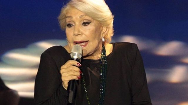 «Βόμβα» από Μαρινέλλα: «Είμαι χωρίς άντρα εδώ και…»