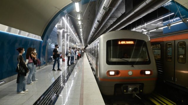 Μετρό: Κανονικά τα δρομολόγια σήμερα (28/3) – Ανεστάλη η 24ωρη απεργία