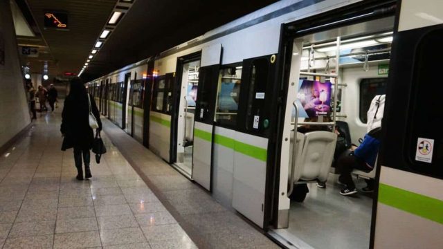 Απεργία σήμερα (8/3): Παραλύει η χώρα – Πώς κινούνται μετρό, ΗΣΑΠ, τραμ – Ποιοι συμμετέχουν