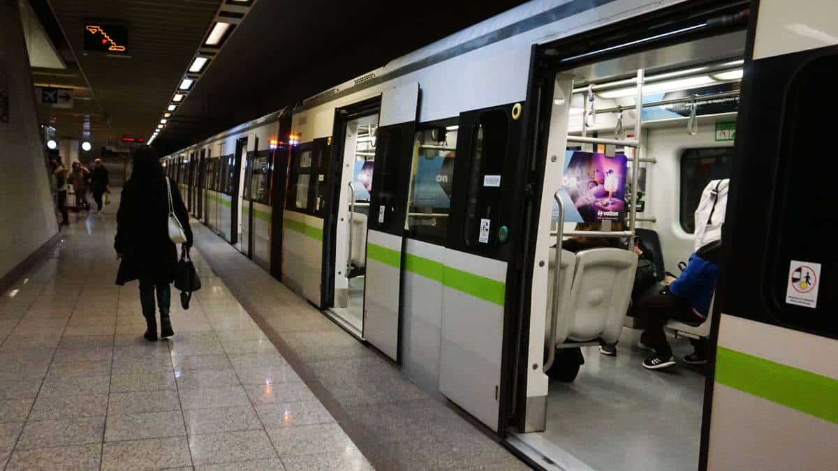 Απεργία σήμερα (8/3): Παραλύει η χώρα – Πώς κινούνται μετρό, ΗΣΑΠ, τραμ – Ποιοι συμμετέχουν