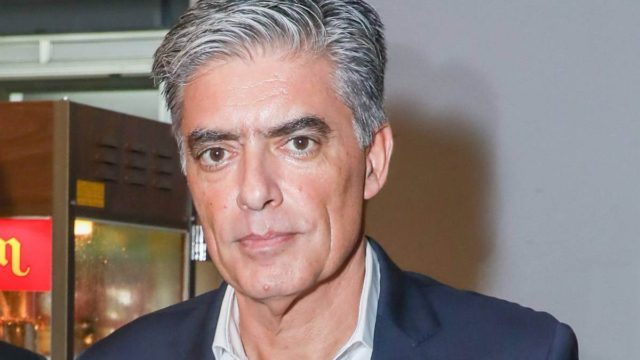 «Πλύστρες, σας λυπάμαι, τι γίδια είστε…»: «Βράζει» το Twitter – Τα οργισμένα σχόλια για τον Νίκο Ευαγγελάτο