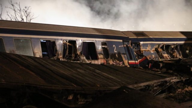 Ντρέπεται και… η ντροπή: Αυτά είναι τα εξώδικα που έστελνε η διοίκηση του ΟΣΕ στους εργαζόμενους που διαμαρτύρονταν για την ασφάλεια! (photos)