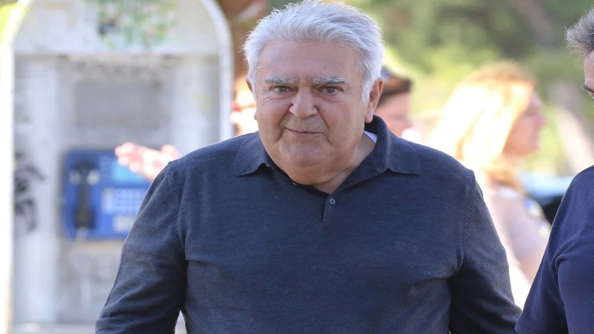 Κόλαφος ο Πασχάλης Τερζής: «Ο καθένας μπορεί να λέει ό,τι θέλει…»