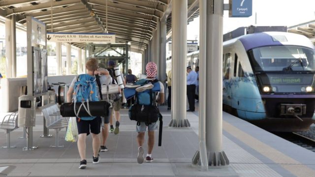 Κατεπείγουσα εισαγγελική έρευνα μετά τις καταγγελίες για μη φωτεινή σηματοδότηση στον Προαστιακό!