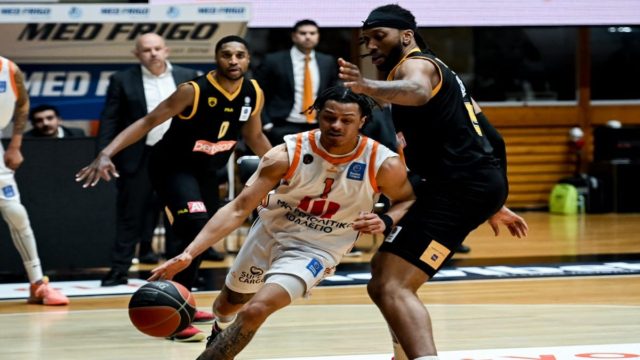 Basket league / Προμηθέας – ΑΕΚ (85-72): Ζωντανός για την τετράδα με Κάουαν και Χογκ (Video)