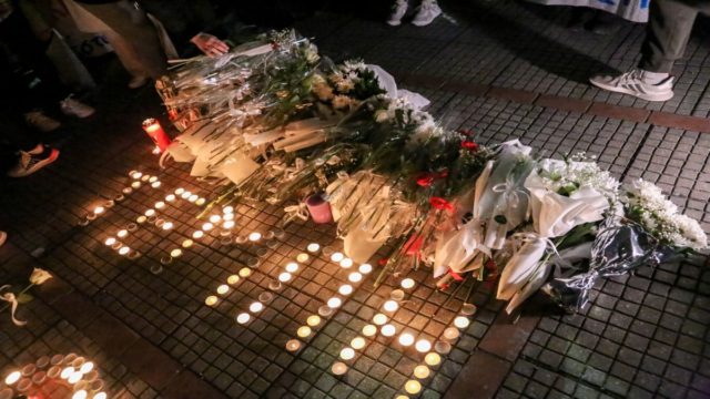 Σύγκρουση τρένων στα Τέμπη: «Είμαστε παιχνίδια σας… την ασφάλεια την γράφετε στα @ρχ@δ@# σας» –  Viral στο TikTok το τραγούδι για τους νεκρούς (Video)