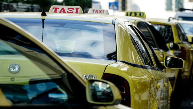 Χωρίς ταξί σήμερα 23/3 η Αθήνα λόγω 24ωρης απεργίας