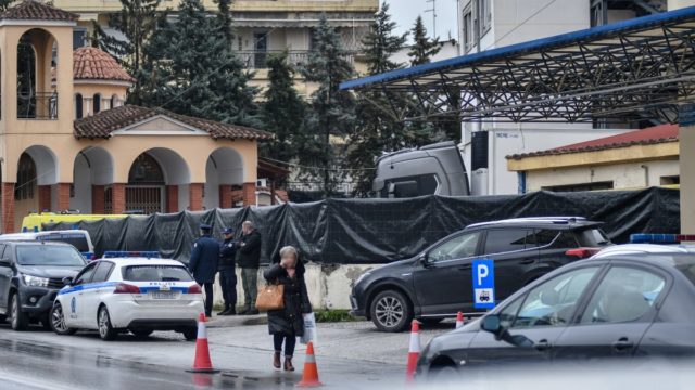 Τέμπη: Ταυτοποιήθηκαν τα πρώτα 15 θύματα της τραγωδίας – Ίσως ξεπεράσουν τους 60 οι νεκροί