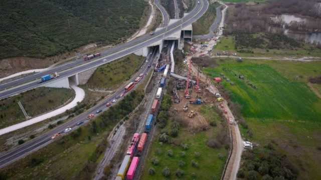 Τραγωδία στα Τέμπη: «Σίγουρα δεν έδωσα εντολή…» – Αποκαλύψεις για την κατάθεση του σταθμάρχη και τις βάρδιες της μοιραίας νύχτας