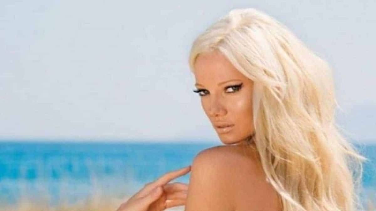 Ασύλληπτη διαφορά: Έτσι ήταν η Τζούλια Αλεξανδράτου πριν από τις πλαστικές