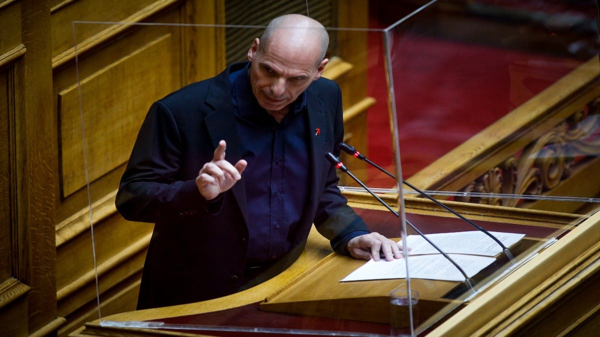 Γιάνης Βαρουφάκης: Ελεύθερος με περιοριστικούς όρους ο 17χρονος που είχε συλληφθεί για την επίθεση στον Γραμματέα του ΜέΡΑ 25