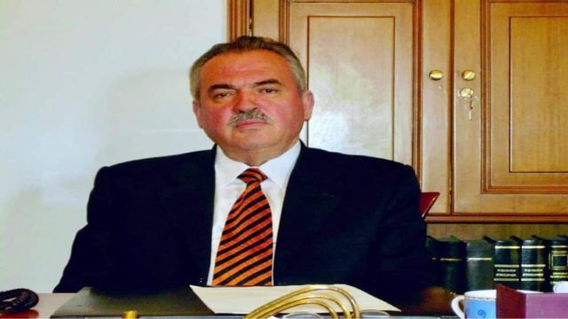 Πέθανε ο Βασίλης Βαρτζιώτης