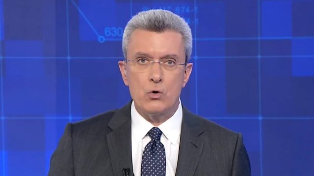 «Θλιβερέ, θα το πληρώσεις ακριβά…» – Σε έξαλλη κατάσταση ο Νίκος Χατζηνικολάου