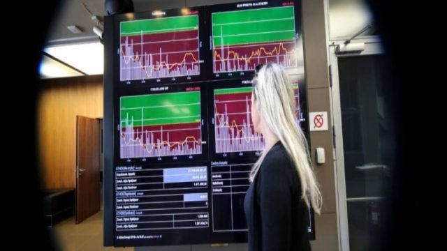 Ποιες είναι οι επιπτώσεις της κατάρρευσης τριών τραπεζών στο ελληνικό τραπεζικό σύστημα – Τι πρέπει να προσέξουν οι πολίτες;