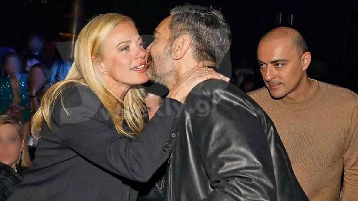 Σούσουρο με την Ζέτα Μακρυπούλια: Βραδινή έξοδο με τον Κωνσταντίνο Δέδε στον Αντώνη Ρέμο – Τι έγινε στο καμαρίνι του τραγουδιστή;