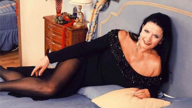 Σοκάρει η Ζωζώ Σαπουντζάκη: «Τράκαρα πολύ άσχημα, σώθηκα από θαύμα…»