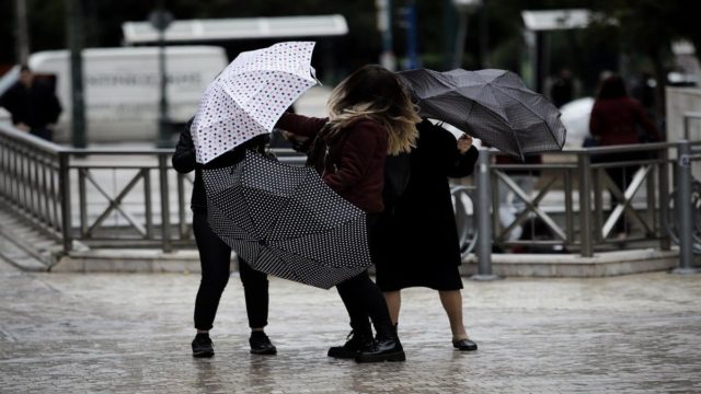 Μας «κούφαναν» τα Μερομήνια: Ανατροπή μεγατόνων με την εξέλιξη του καιρού – Από την Κυριακή των Βαΐων μέχρι το Πάσχα θα…