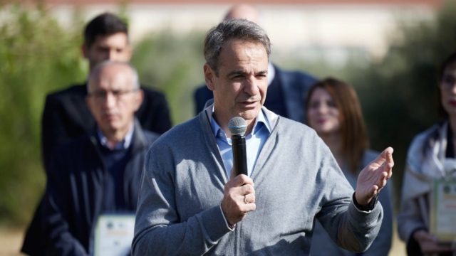 Κυριάκος Μητσοτάκης: «Άρες – μάρες κουκουνάρες τα όσα τάζει ο Τσίπρας»