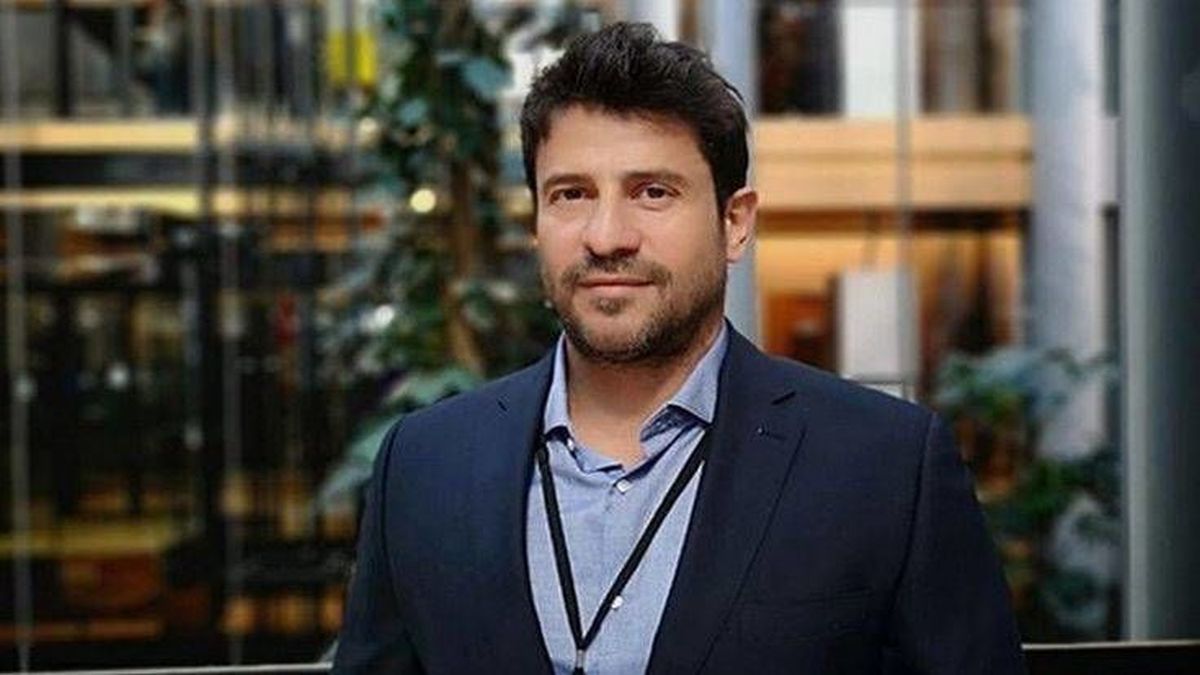 Αλέξης Γεωργούλης: «Θα καθορίσει πώς θα κινηθεί…» – Η πρώτη αντίδραση πρώην συνεργάτιδάς του που τον κατηγορεί για κακοποιητική συμπεριφορά