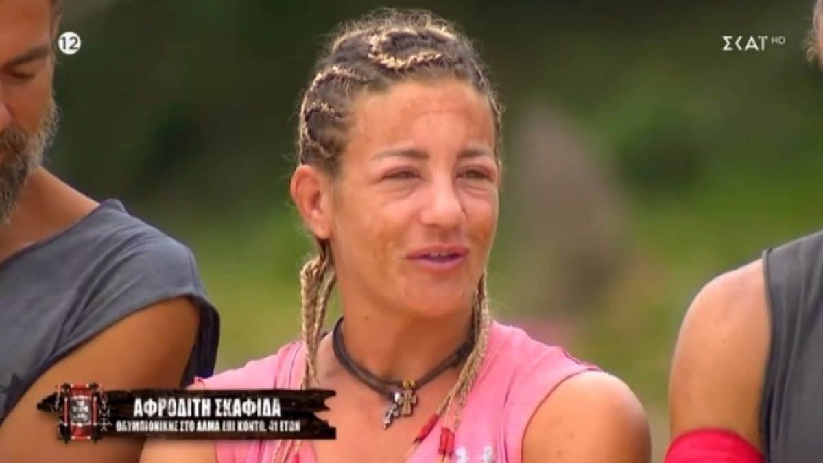 Survivor All Star: «Καλά, ληγμένα κράκερς σου έδωσε;» – «Οργίασαν» οι χρήστες του Twitter με την αλλεργία της Αφροδίτης