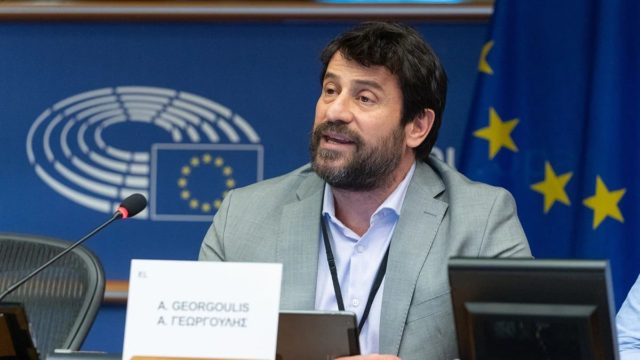 Αλέξης Γεωργούλης: Το αίτημα του ευρωβουλευτή προς τις βελγικές αρχές! Από την ποινή των 10 ετών έως… την πλήρη ελευθερία – Αναλυτικά όλα τα σενάρια για την “τιμωρία” του