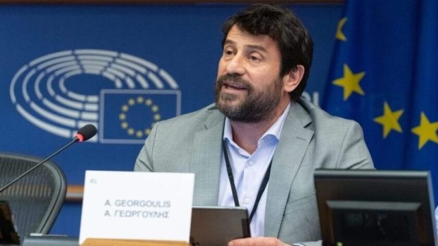 «Είμαι διατεθειμένη να καταθέσω…Πολύ πριν γίνει επώνυμος…» – “Σεισμικές” αποκαλύψεις για τον Αλέξη Γεωργούλη