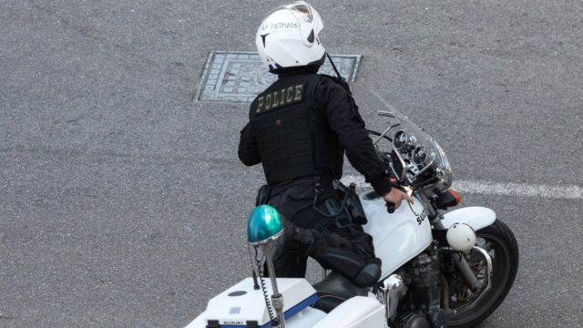 Αστυνομικός έχασε το πόδι του σε τροχαίο το βράδυ του Μεγάλου Σαββάτου (15/4) στο Ρέθυμνο – Συνελήφθη ο άλλος οδηγός