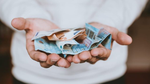 Αντίστροφη μέτρηση στα ATM – «Δώρο Θεού» για χιλιάδες καταναλωτές