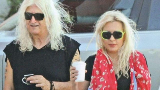 «Από τον Καρβέλα χώρισα, αλλά όχι από…» – Η αποκάλυψη της Αννίτας Πάνια για τον πρώην σύζυγό της