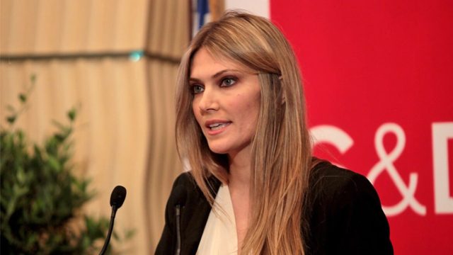Εύα Καϊλή: «Όταν ήρθε σε επαφή με το κοριτσάκι της…» – Πώς είναι η νέα της ζωή, ποια είναι η σχέση με τον σύζυγό της & πότε θα γυρίσει στην Ελλάδα (Video)