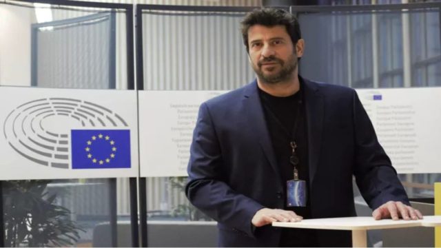 «Έβριζε και είχε εξάρσεις» – “Χιονοστιβάδα” καταγγελιών για τον Αλέξη Γεωργούλη (Video)