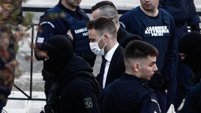 Μπάμπης… ο μαθητής: Δίνει Πανελλήνιες στην φυλακή ο φονιάς των Γλυκών Νερών