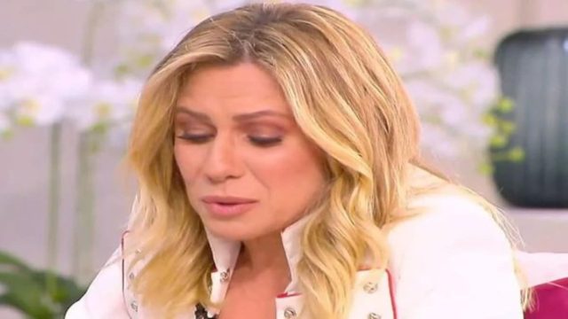 “Ξεγύμνωμα” από την Κατερίνα Καραβάτου: «Η μεγάλη αποκάλυψη για μένα είναι ότι…»