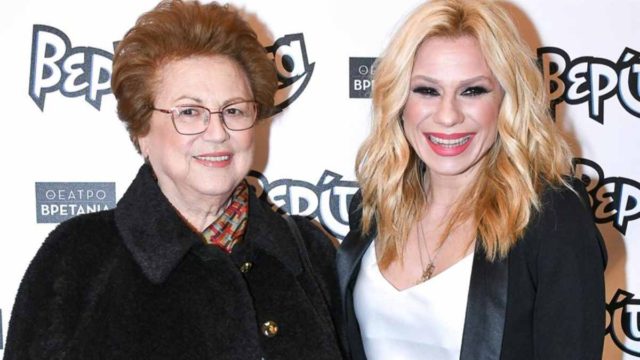 Σπαραγμός για την Κατερίνα Καραβάτου: «Η μαμά μου επέλεξε να φύγει την ώρα που…»