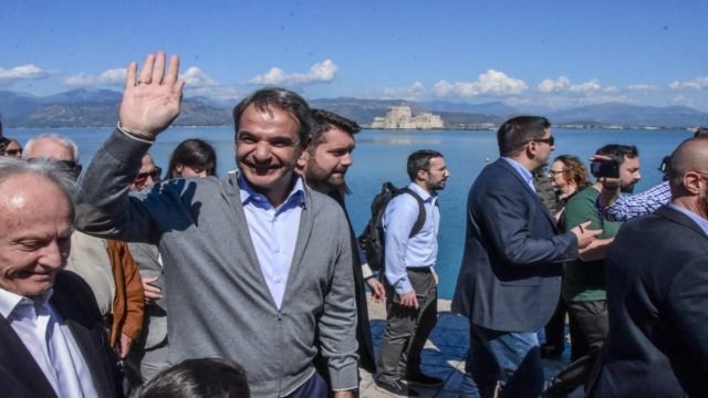 Γκάφα Κυριάκου Μητσοτάκη για την 21η Απριλίου: «Οι Ελληνίδες και οι Έλληνες τιμούν τη σημερινή επέτειο»