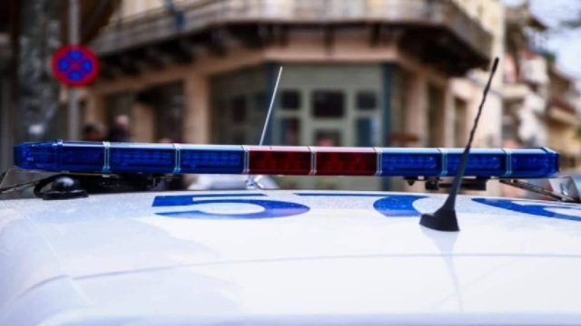 Θρίλερ στην Ακρόπολη: Μαχαίρωσαν 18χρονο στον λαιμό και την κοιλιά!