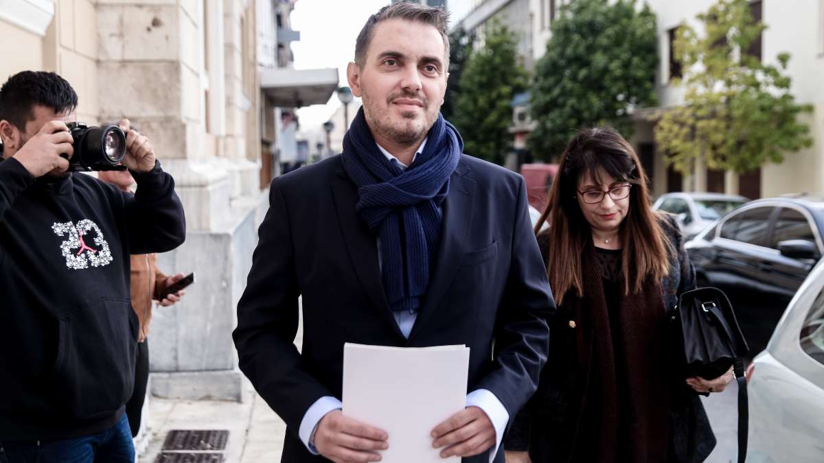 «Καρφιά» από Μιχάλη Χατζηγιάννη: «Ό,τι γραφόταν για εμένα ήταν…»