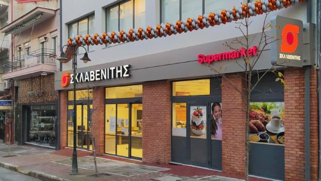 Κάτω από 0,50 ευρώ: Η ευκαιρία που φέρνει ο Σκλαβενίτης και προκαλεί κοσμοσυρροή στα καταστήματά του