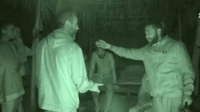 Χαμός στο Survivor All Star: Άγριος τσακωμός ανάμεσα σε Καραγκούνια και Βασάλο – «Μη μιλάς…» (Video)