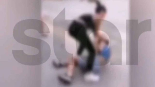 Θεσσαλονίκη: Άγριος ξυλοδαρμός μαθήτριας από συμμορία ανήλικων κοριτσιών – Την χτυπούν και την σέρνουν από τα μαλλιά (Video)