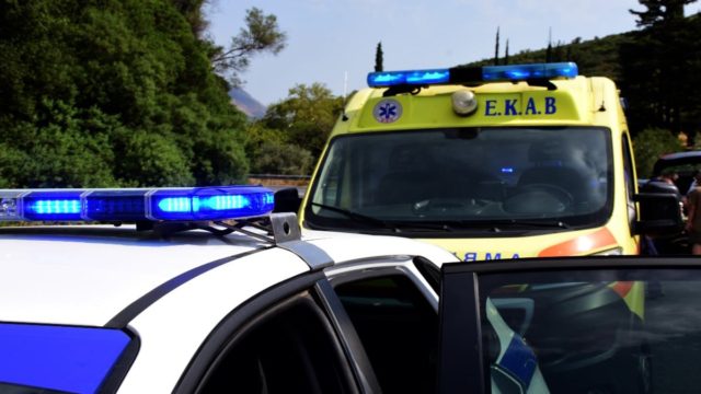 Οικογενειακό θρίλερ στην Πρέβεζα: Έβαλε στο αυτοκίνητο γυναίκα και παιδί και το έριξε σε χαράδρα – Πώς σώθηκαν (video)