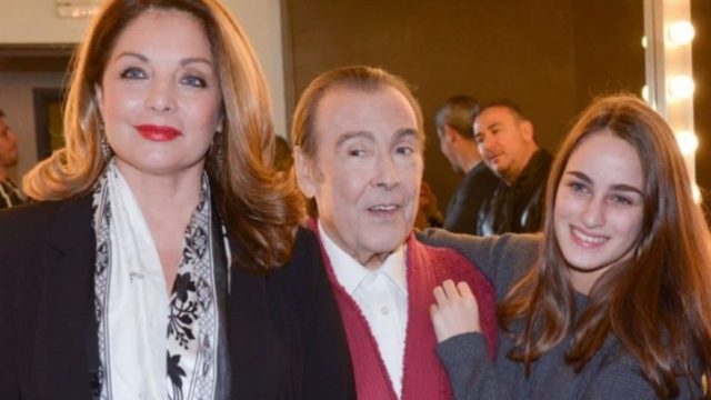 Αποκάλυψη «βόμβα» από την Άντζελα Γκερέκου για τον Τόλη Βοσκόπουλο: «Είχε αρχίσει να…»