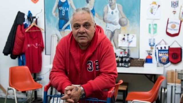 Πέθανε ο Γιάννης Φραγκούλης