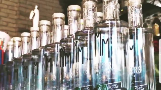 Meteoro Winery-Distillery: Εκλεκτό τσίπουρο από τις ρίζες των Μετεώρων στο τραπέζι όλου του κόσμου