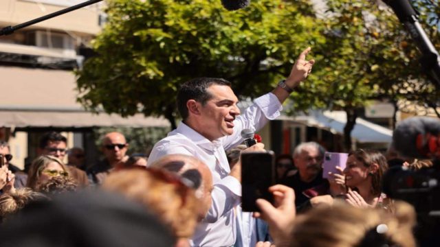 Τα «γυρίζει» ο Αλέξης Τσίπρας: Ο άλλοτε «άθεος» πολιτικός μίλησε με στίχο της Αγίας Γραφής